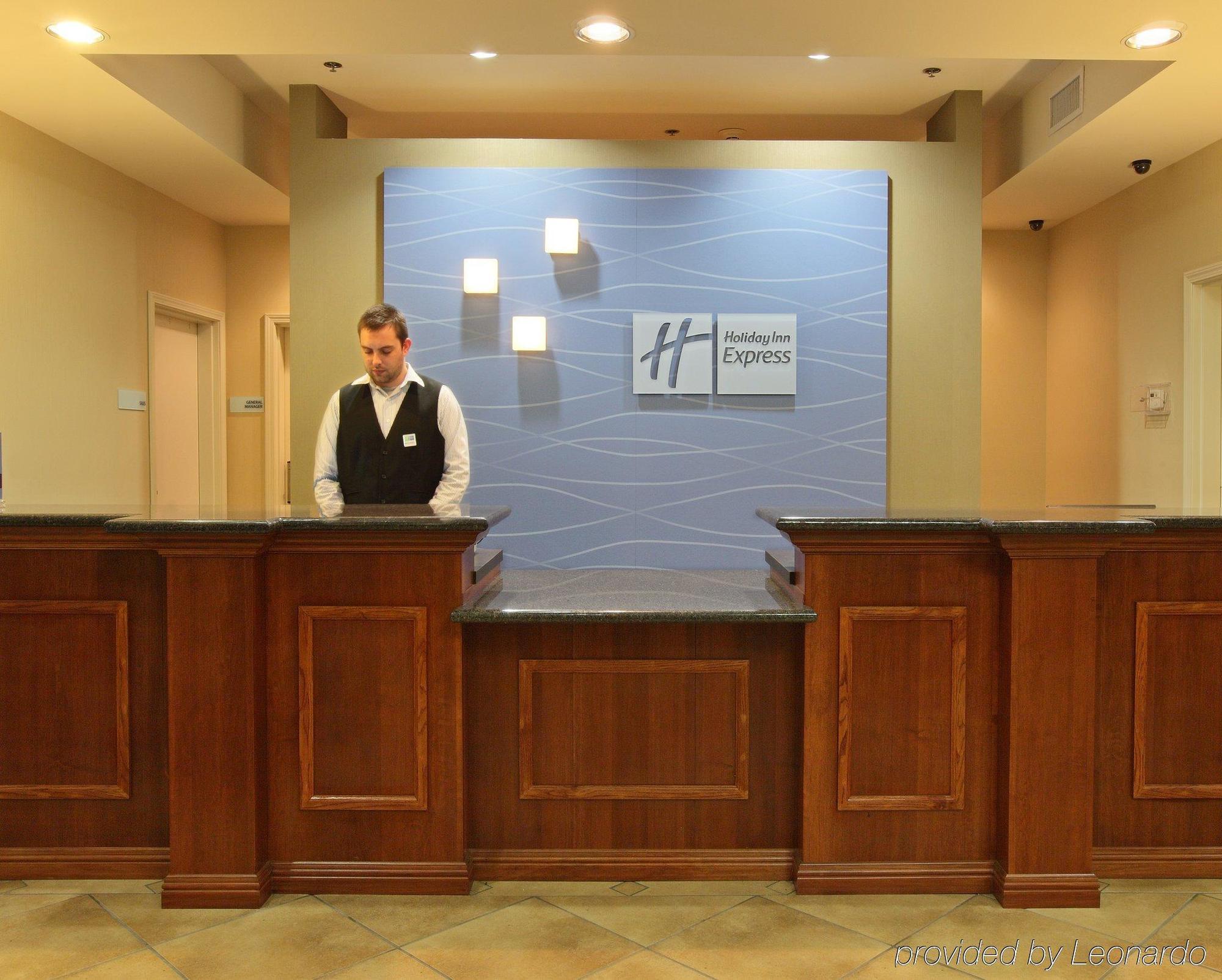 Holiday Inn Express & Suites Searcy By Ihg Εσωτερικό φωτογραφία