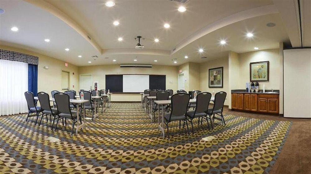 Holiday Inn Express & Suites Searcy By Ihg Εξωτερικό φωτογραφία